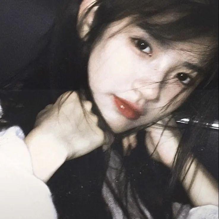 小鼓女